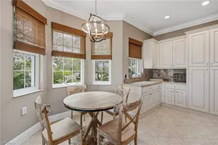 9270 Campanile Cir, Naples, FL 34114 - Photo 8