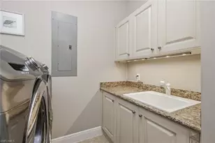 9270 Campanile Cir, Naples, FL 34114 - Photo 18