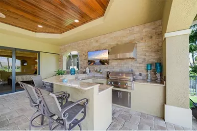 6113 Sunnyslope Dr, Naples, FL 34119 - Photo 30