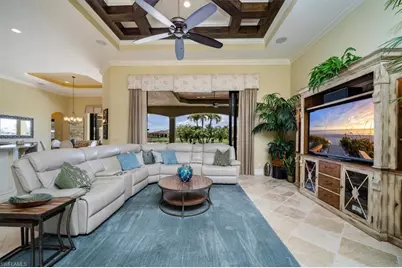 6113 Sunnyslope Dr, Naples, FL 34119 - Photo 4
