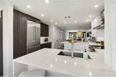 3135 Riviera Dr #B205, Naples, FL 34103 - Photo 4