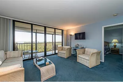 17 Bluebill Ave #1102, Naples, FL 34108 - Photo 4