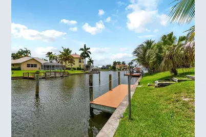 4809 SW 13th Ave, Cape Coral, FL 33914 - Photo 2