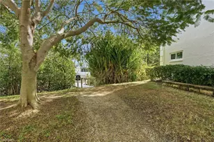 3031 Sandpiper Bay Cir, Naples, FL 34112 - Photo 30