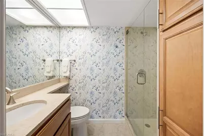 45 High Point Cir S #303, Naples, FL 34103 - Photo 14