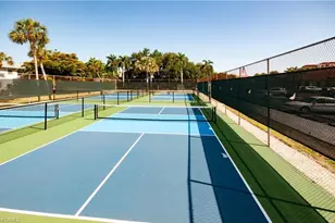 5 High Point Cir W, Naples, FL 34103 - Photo 28