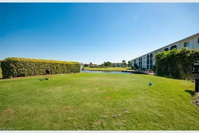 5 High Point Cir W #206, Naples, FL 34103 - Photo 32