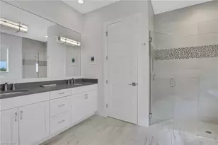 6136 Rodney Bay Ln, Naples, FL 34113 - Photo 14