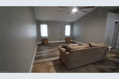 1203 SE 33rd St, Cape Coral, FL 33904 - Photo 14