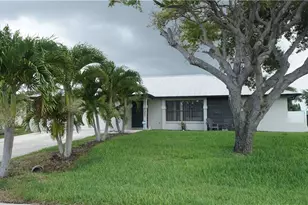 1203 SE 33rd St, Cape Coral, FL 33904 - Photo 2