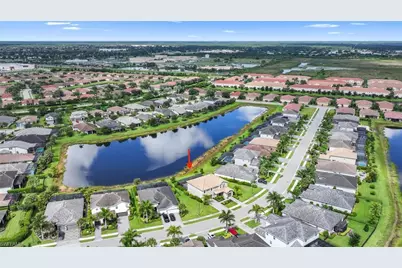 2392 Fallglo St, Naples, FL 34120 - Photo 40