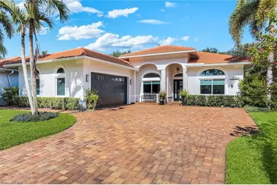 10831 Fieldfair Dr, Naples, FL 34119 - Photo 2