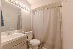 2202 Arbour Walk Cir, Naples, FL 34109 - Photo 8