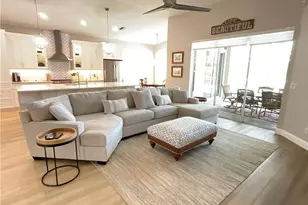 1709 Marsh Run, Naples, FL 34109 - Photo 10