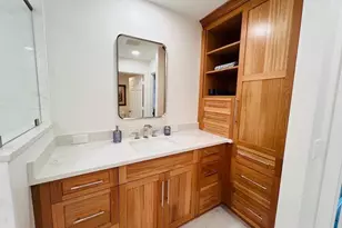 425 Cove Tower Dr, Naples, FL 34110 - Photo 22