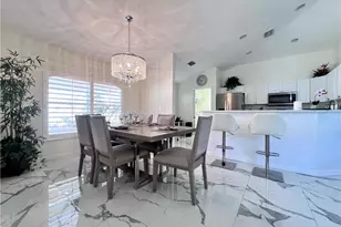 1031 Tivoli Ln, Naples, FL 34104 - Photo 4