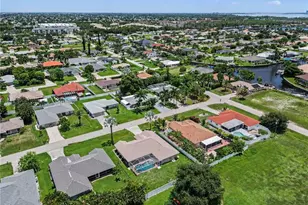 1714 SE 21st Terrace, Cape Coral, FL 33990 - Photo 34