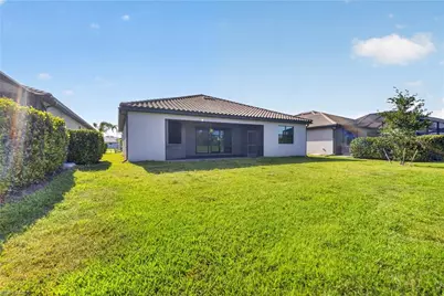 1388 Birdie Dr, Naples, FL 34120 - Photo 32