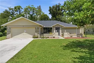 19028 Pine Run Ln, Fort Myers, FL 33967 - Photo 2