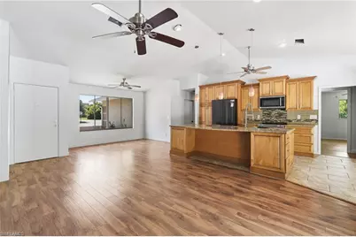 19028 Pine Run Ln, Fort Myers, FL 33967 - Photo 4