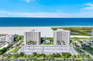 260 Seaview Ct, Marco Island, FL 34145 - Photo 24