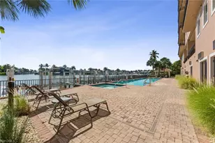 10620 Gulf Shore Dr, Naples, FL 34108 - Photo 22