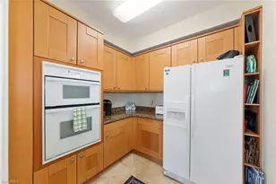 10620 Gulf Shore Dr, Naples, FL 34108 - Photo 6