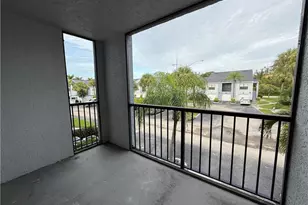 13521 Eagle Ridge Dr, Fort Myers, FL 33912 - Photo 8