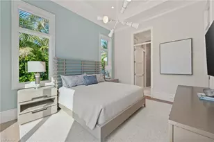 710 Willowhead Dr, Naples, FL 34103 - Photo 24