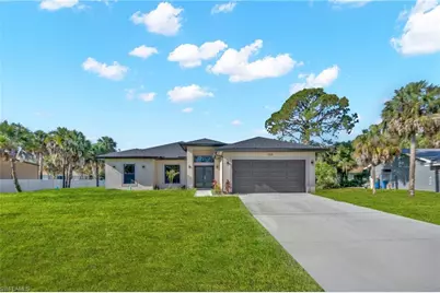 205 W 7th St, Lehigh Acres, FL 33972 - Photo 2