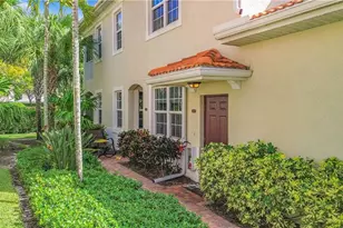 28086 Sosta Ln, Bonita Springs, FL 34135 - Photo 8