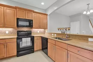 4400 Lazio Way, Fort Myers, FL 33901 - Photo 8