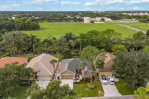 6477 Autumn Woods Blvd, Naples, FL 34109 - Photo 4