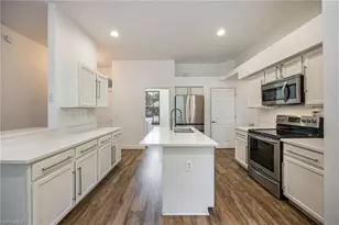 6477 Autumn Woods Blvd, Naples, FL 34109 - Photo 10