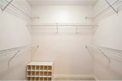 5231 Hickory Wood Dr, Naples, FL 34119 - Photo 20