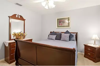 5231 Hickory Wood Dr, Naples, FL 34119 - Photo 32