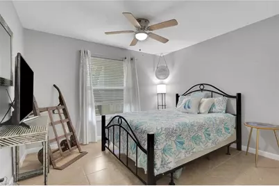 912 SW 48th Ter #107, Cape Coral, FL 33914 - Photo 16
