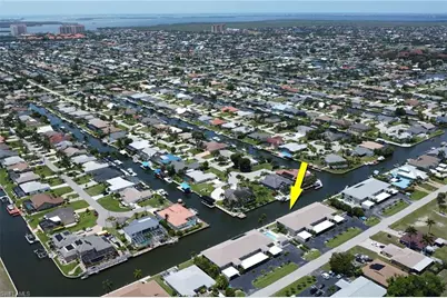 912 SW 48th Ter #107, Cape Coral, FL 33914 - Photo 2