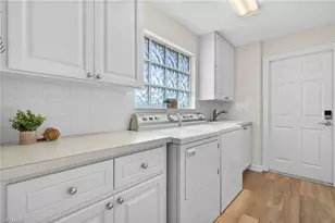 14700 Ferrara Ct, Bonita Springs, FL 34135 - Photo 26