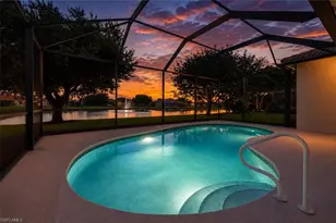 934 Tropical Bay Ct, Naples, FL 34120 - Photo 2