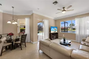 934 Tropical Bay Ct, Naples, FL 34120 - Photo 16