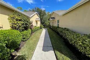 5708 Greenwood Cir, Naples, FL 34112 - Photo 2
