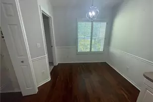 5708 Greenwood Cir, Naples, FL 34112 - Photo 6