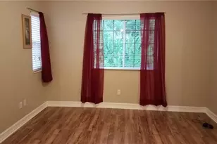 670 Luisa Ln, Naples, FL 34104 - Photo 6