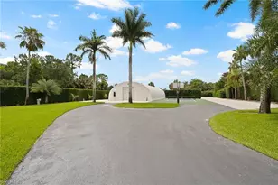 440 20th Ave NE, Naples, FL 34120 - Photo 32