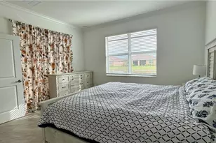 2066 Tamarron Ln, Naples, FL 34120 - Photo 12