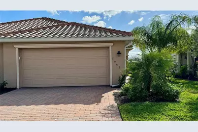 2066 Tamarron Ln, Naples, FL 34120 - Photo 2