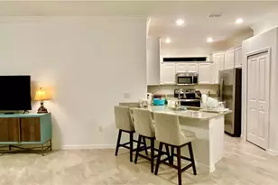 2066 Tamarron Ln, Naples, FL 34120 - Photo 6