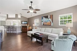 6914 Satinleaf Rd N, Naples, FL 34109 - Photo 12
