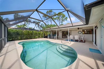 28581 Winthrop Cir, Bonita Springs, FL 34134 - Photo 10